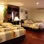 Suites 31 Sukhumvit